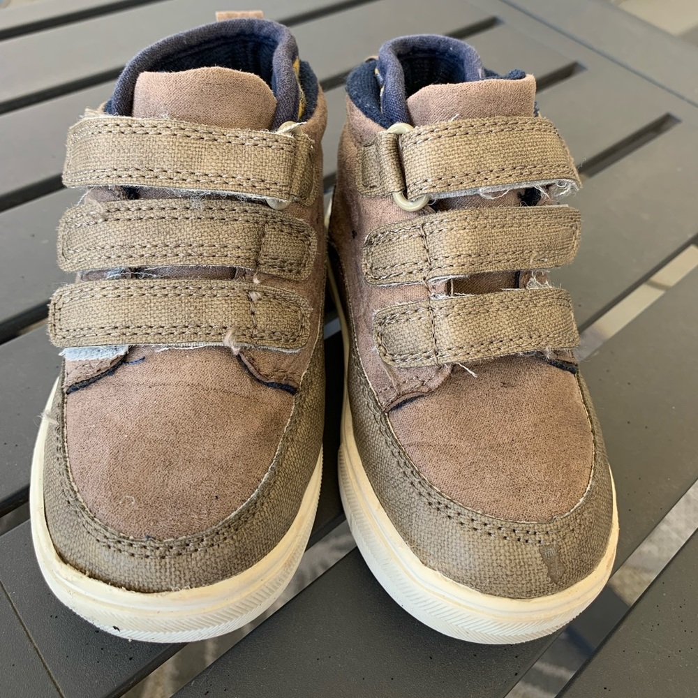 Boys Wonder Nation Casual Mid Cut, Size: 7